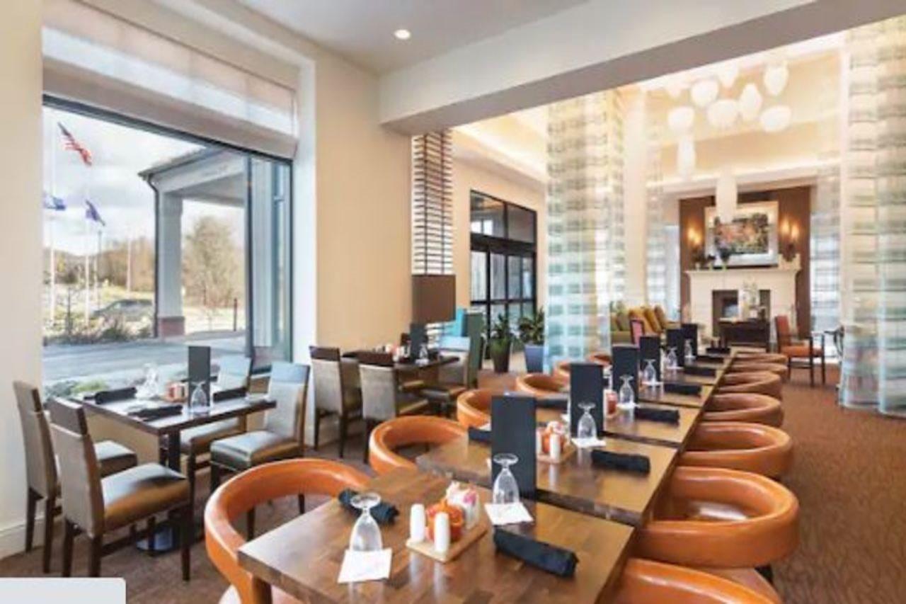 Hilton Garden Inn Wallingford/Meriden Bagian luar foto
