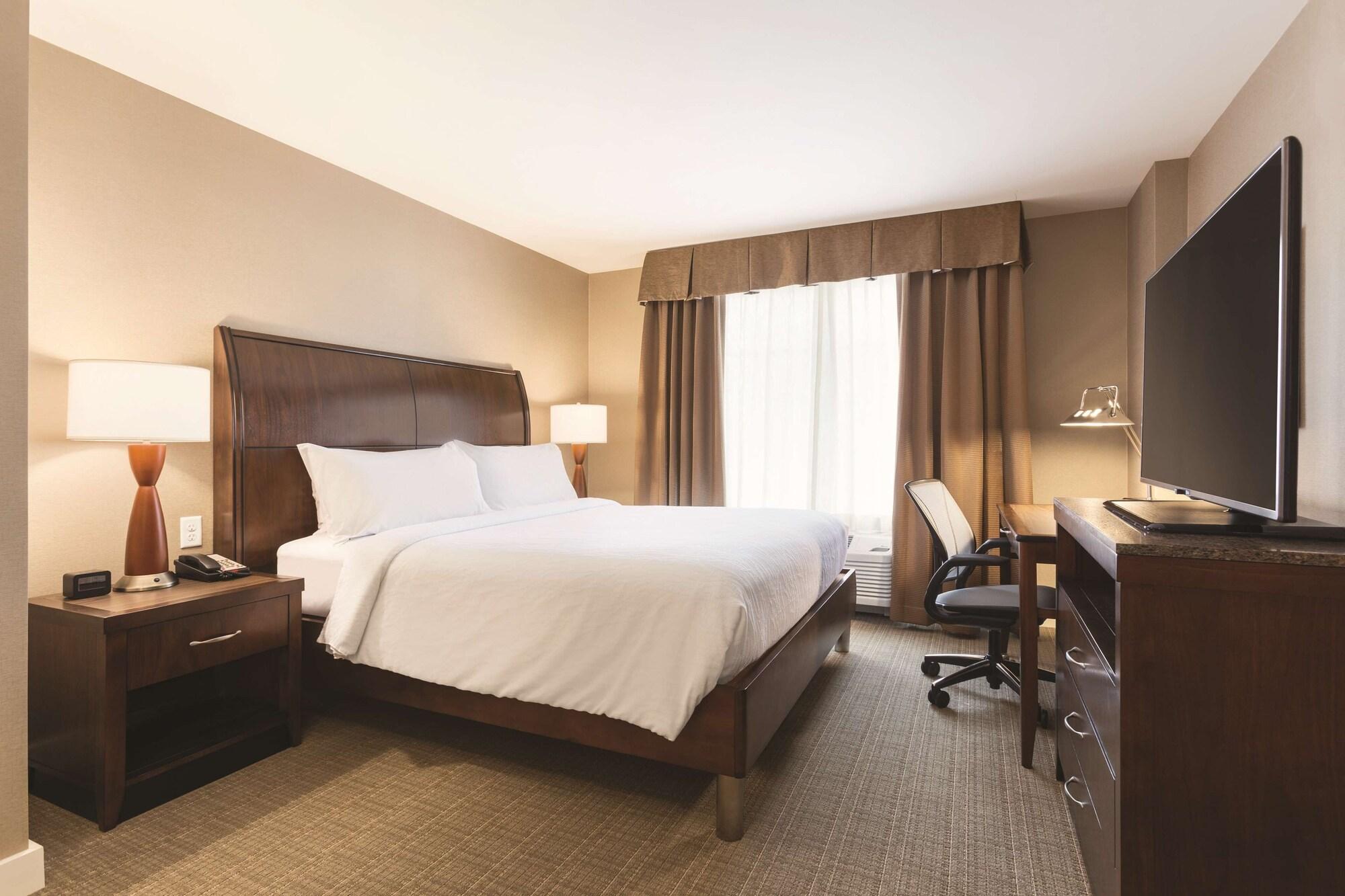 Hilton Garden Inn Wallingford/Meriden Bagian luar foto